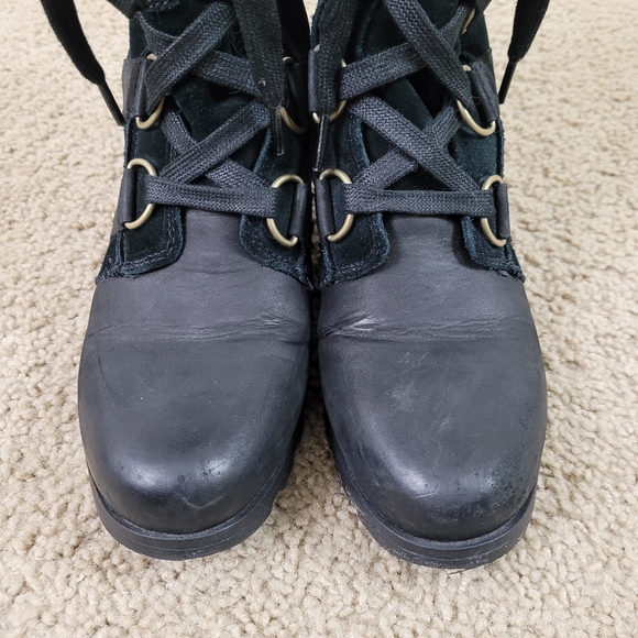 Sorel Emelie Lace Up Boots - Picture 5 of 10